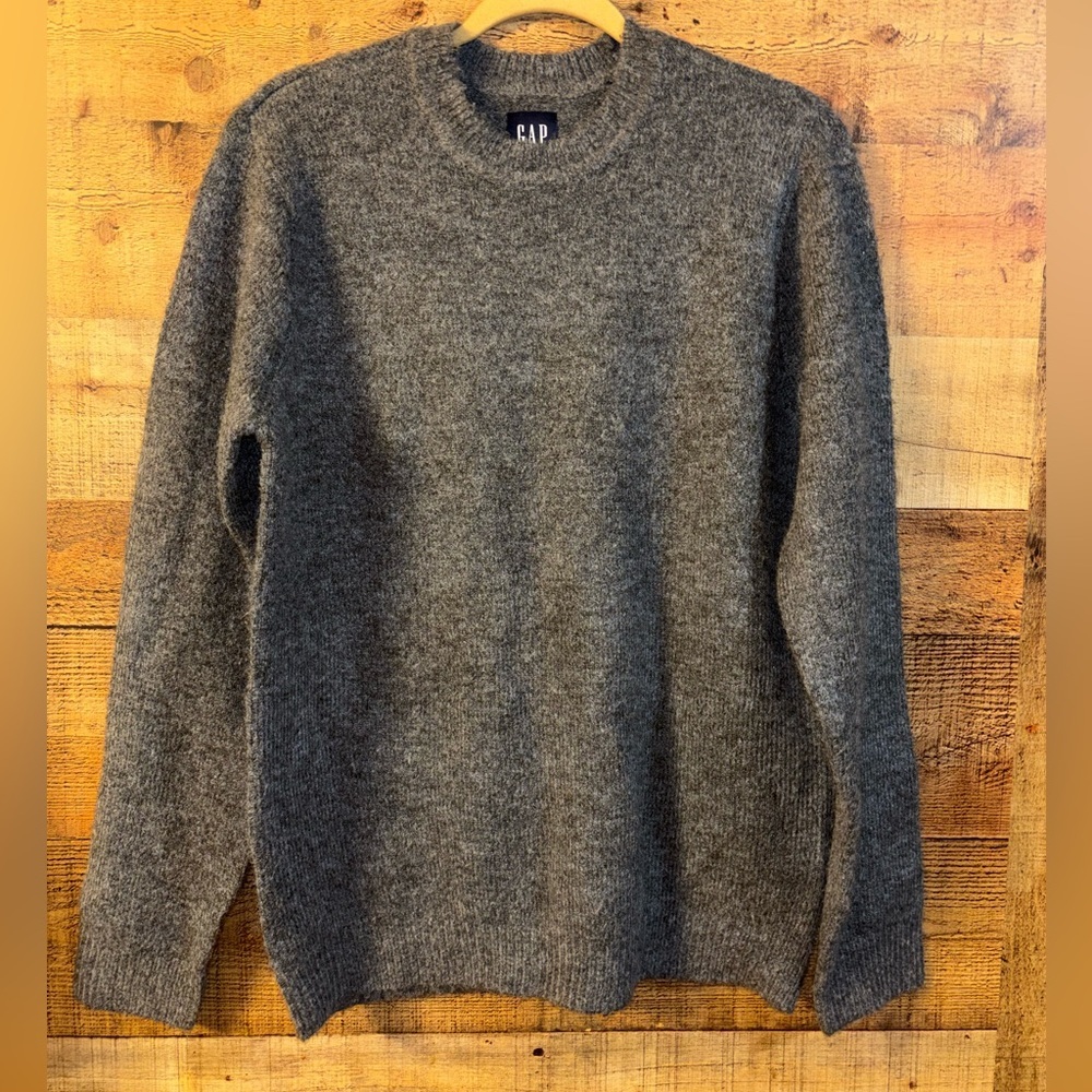 Gap Sweater